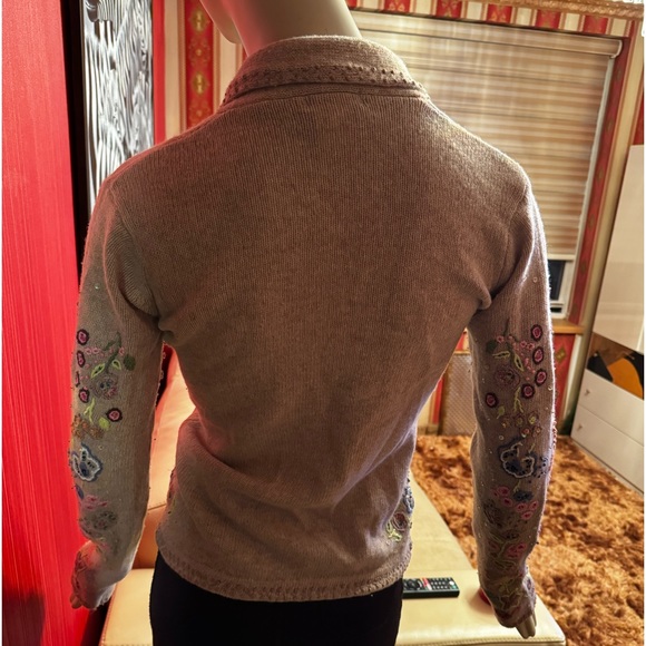 American Retro Paris embroidered knit jacket cardigan size2 - Picture 2 of 15